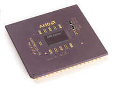 Pentium III и Athlon ведут борьбу на рынке систем средней и высокой производительности.
