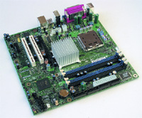 Плата Intel D915GUX для памяти DDR2 на чипсете i915G со встроенной графикой нового поколения.